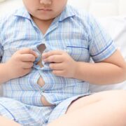 اضافه وزن و چاقی در دوران کودکی